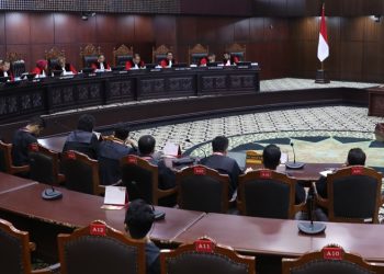 Upaya Anulir Putusan MK oleh DPR dan Pemerintah adalah Akal-akalan Busuk Rezim Oligarki Nepotis Pembajak Demokrasi