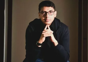 Sindir Jokowi, Zainal Arifin Mochtar: Harusnya Kekuatan itu Dipakai di RUU Perampasan Aset, Bukan RUU Pilkada!