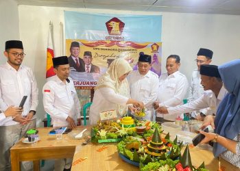 DPC Gerindra Pringsewu Peringati HUT ke-17, Umi Laila: Kader Harus Terus Berjuang