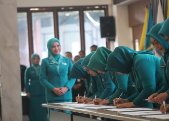 Ketua TP PKK Lampung Barat Resmi Dilantik, Siap Tingkatkan Kesejahteraan Masyarakat