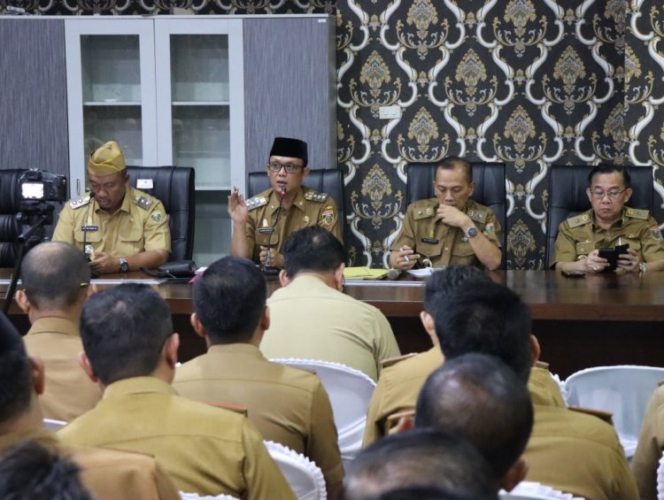 Bupati Ardito Wijaya Pimpin Rakor Perdana, Fokus pada Evaluasi dan Solusi Inovatif