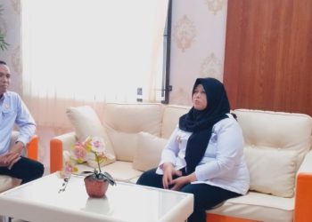 Wakil Bupati Pringsewu Umi Laila Lakukan Sidak Ke Sejumlah Dinas, Fokus pada Keaktifan Pegawai