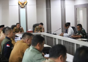 Pemkab Lampung Barat Bahas Solusi Konflik Satwa Liar di Suoh dan BNS