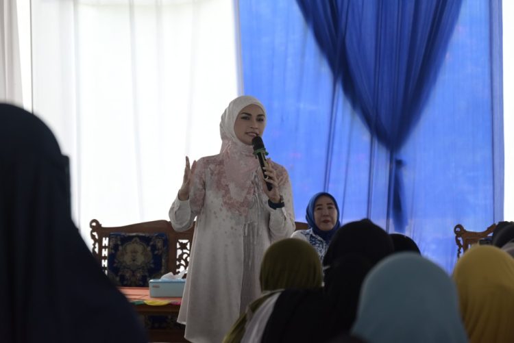 Putri Zulkifli Hasan Gelar Silaturahmi dan Kundapil di Pesawaran, Ribuan Warga Antusias Menyambut