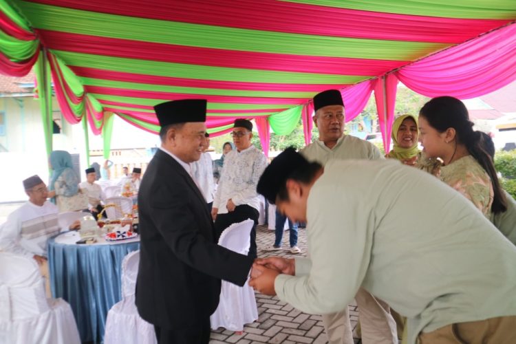 Wakil Bupati Lampung Barat Ajak Masyarakat Bangun Kebersamaan di Hari Raya Idul Fitri 1446 H