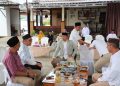 Merajut Kebersamaan di Hari Kemenangan, Bupati Lambar Gelar Open House di Kediamannya