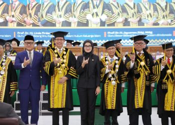 15 Guru Besar UIN Raden Intan Dikukuhkan, Wagub Jihan: Pilar Intelektual Menuju Indonesia Emas