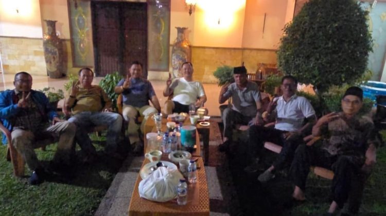 Dukungan Aries Sandi untuk Paslon Nanda-Anton, Foto Pertemuan Jadi Sorotan