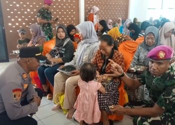 Brigif 4 Marinir/BS Distribusikan Makan Bergizi Gratis untuk Warga Pesawaran