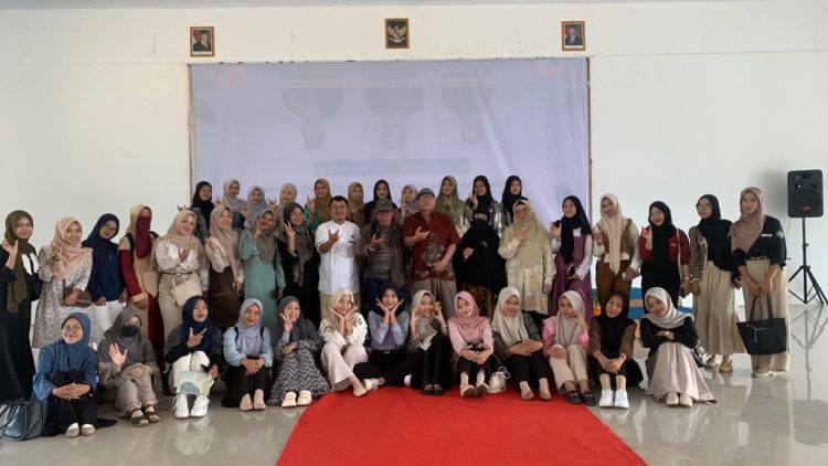 Isbedy di UMKO: Puisi, Proses Kreatif, dan Alarm Regenerasi Sastra Lampung