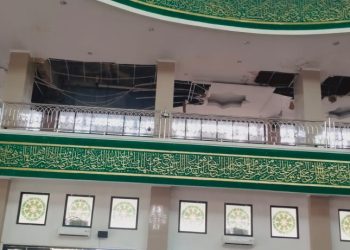Masjid Asma’ul Husna Islamic Center Pringsewu Butuh Perhatian Serius: Plafon Jebol, Taman Mengering