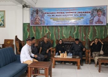 DPRD Lampung Selatan Adakan Upacara Ngaben untuk Mengenang Made Sukintre, Anggota Dewan yang Berdedikasi