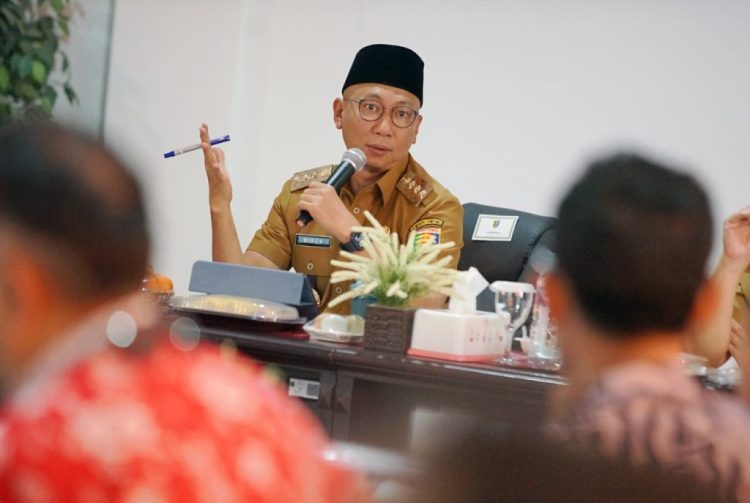 Tegaskan Sinkronisasi Visi, Gubernur Mirza Pimpin Rapat Desk Renstra OPD 2025–2029 untuk Lampung Maju Menuju Indonesia Emas