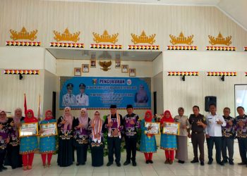 Bupati Tanggamus Kukuhkan Tim Pembina Posyandu 2025–2030, Salurkan BOP untuk Ribuan Kader Kesehatan