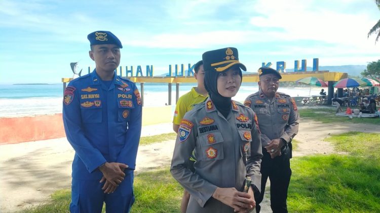Polres Pesisir Barat Siagakan Polisi Turis Multibahasa Sambut Krui Pro 2025