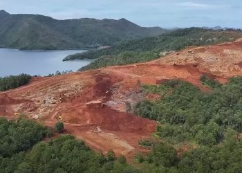 Raja Ampat: Surga Wisata atau Lahan Tambang Nikel?