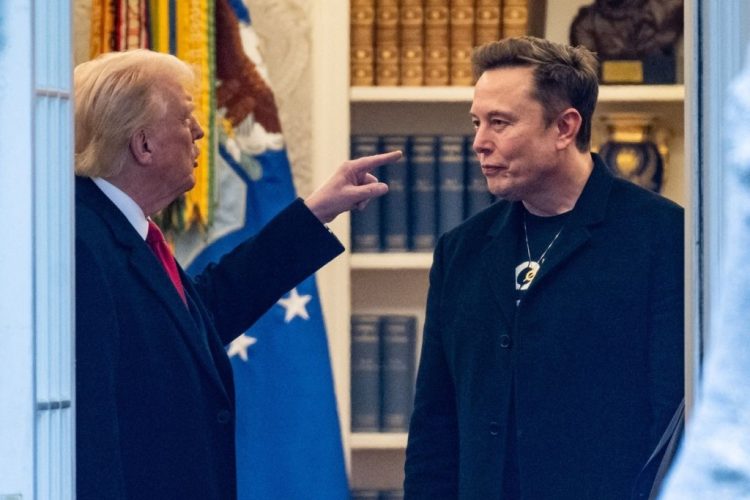 Elon Musk Akui Kesalahan Serang Trump, Saham Tesla Langsung Melonjak