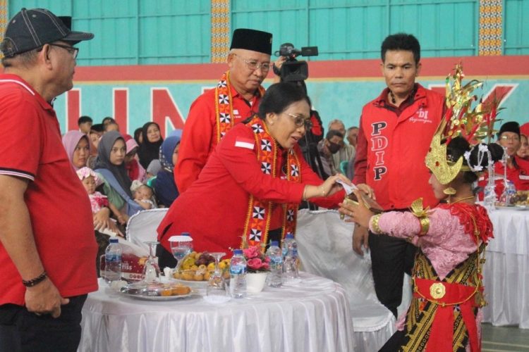 Parosil Mabsus di Puncak Bulan Bung Karno: Serukan Aksi Nyata Jaga Persatuan dan Kepedulian Sosial