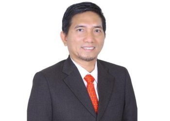 KOLAKA Sungai Dalam Perut Besi, Pit Dalam Dada Rakyat