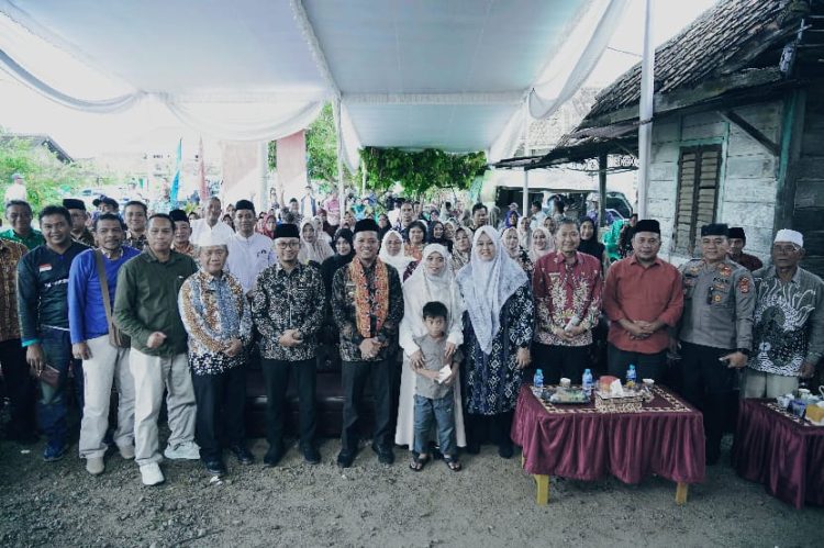 Dekatkan Diri ke Warga, Bupati Pringsewu Gelar “Ngopi Serasi” Sambil Serap Aspirasi Masyarakat