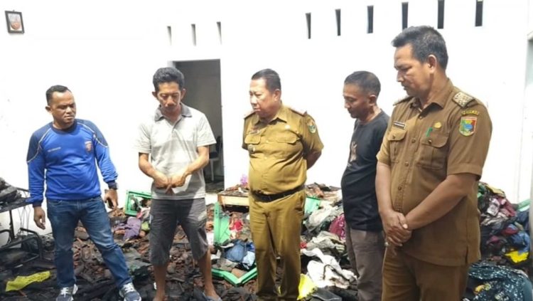 Pemkab Tanggamus Hadir di Tengah Musibah, Kadis Sosial Tinjau Lokasi Kebakaran di Kota Agung