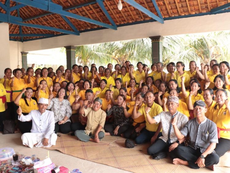 Wabup Lampung Tengah Apresiasi Peran WHDI Trimurjo: Perempuan Hindu Pilar Pembangunan Daerah