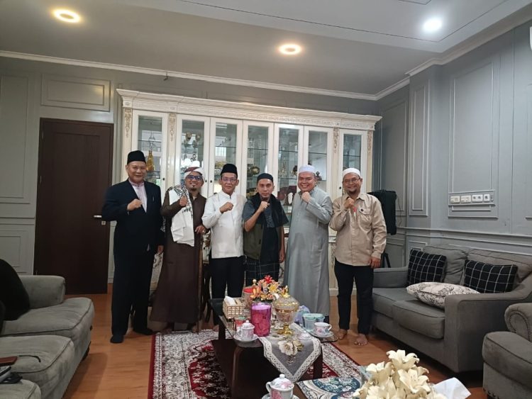 Ketua MUI Lampung Serukan Negara Hadir dalam Isu LGBT: “Pemerintah Punya Petunjuk dan Telunjuk”