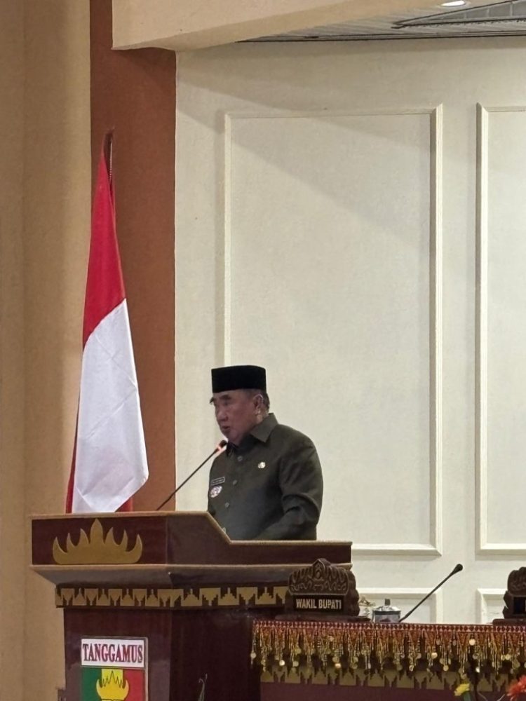 Paripurna DPRD Tanggamus: 6 Ranperda Disetujui, RPJMD 2025–2029 Resmi Diajukan Bupati