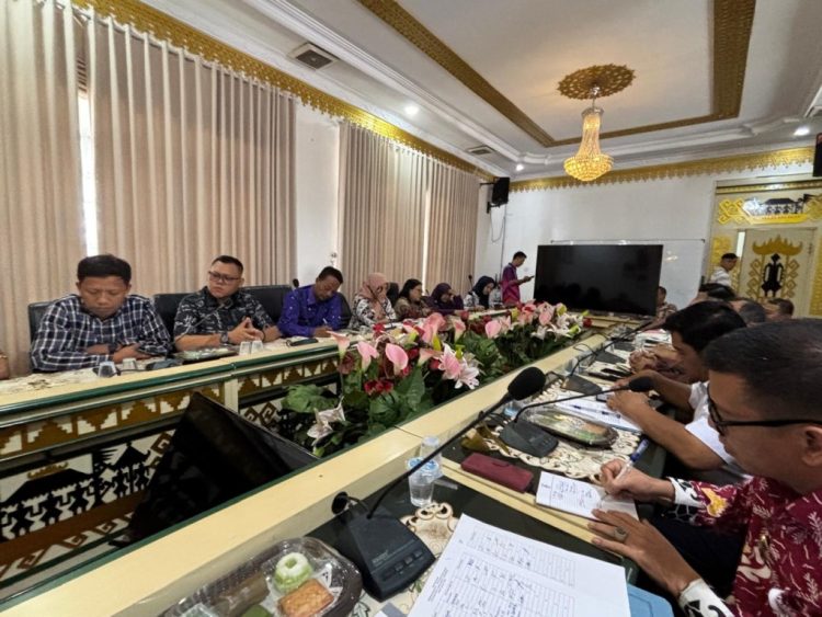 Pemkab Tanggamus dan Danone-AQUA Bahas Pemanfaatan Dermaga Batu Balai untuk Distribusi Air Mineral