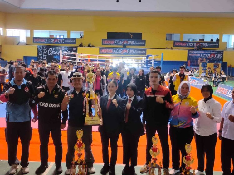 Tanggamus Borong Medali dan Raih Juara Umum di Kick Boxing Championship 2025
