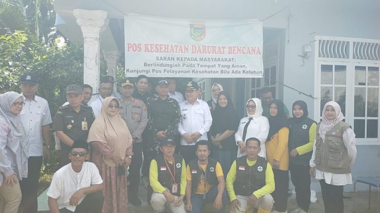 Tinjau Lokasi Banjir, Bupati Tanggamus Turun Langsung Salurkan Bantuan dan Instruksikan Normalisasi Sungai