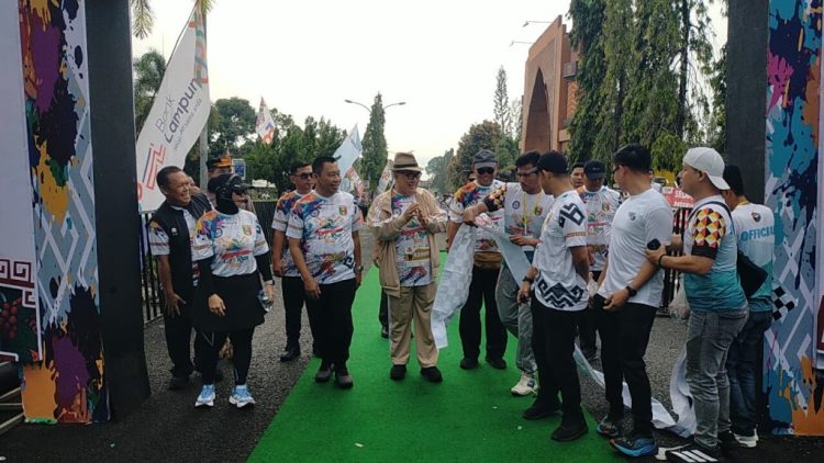 Tanggamus Colour Run 2025: Ribuan Warga Meriahkan, Bupati Saleh Asnawi Dorong Olahraga dan UMKM Lokal