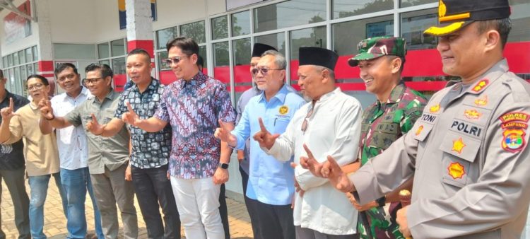 Menteri Koordinator Pangan Zulkifli Hasan Apresiasi Koperasi Merah Putih Lampung Selatan Sebagai Contoh Nasional