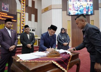 Bupati Pringsewu Dan DPRD Teken Nota Kesepakatan KUA-PPAS 2026 Serta Perubahan KUA-PPAS 2025