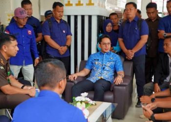 Ratusan Warga Desa Sinar Palembang Gelar Aksi Unjuk Rasa, Bupati Lampung Selatan Turun Langsung