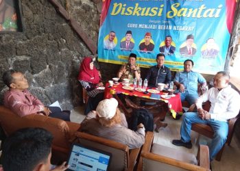Diskusi FP3 Lampung Soroti Peran Guru dan Tantangan Pendidikan: Yanuar Irawan Kritik Wacana Pendidikan Gratis