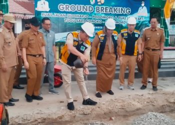 Pemerintah Pringsewu Mulai Pembangunan Infrastruktur Strategis, Bupati dan Wabup Lakukan Ground Breaking Beberapa Ruas Jalan