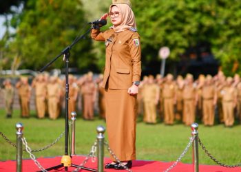 Bupati Pesawaran Tegaskan Disiplin dan Pelayanan Publik Prima dalam Apel Mingguan