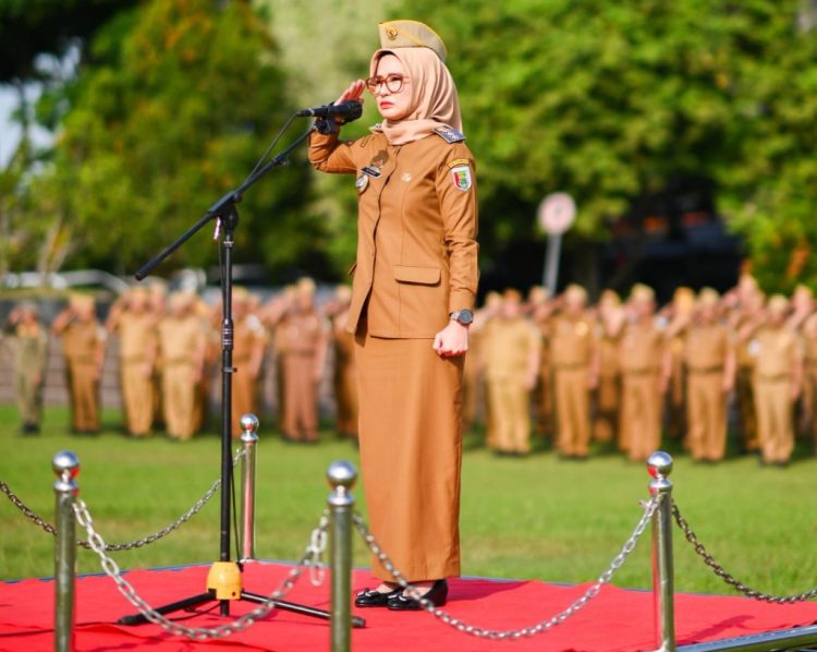 Bupati Pesawaran Tegaskan Disiplin dan Pelayanan Publik Prima dalam Apel Mingguan