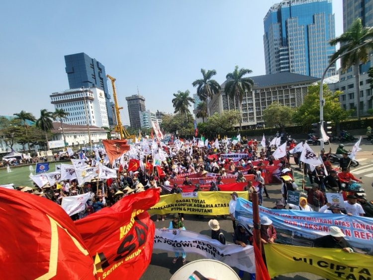 Puluhan Ribu Petani Serbu Jakarta di Hari Tani Nasional 2025: Bongkar Gagalnya Reforma Agraria Selama 65 Tahun