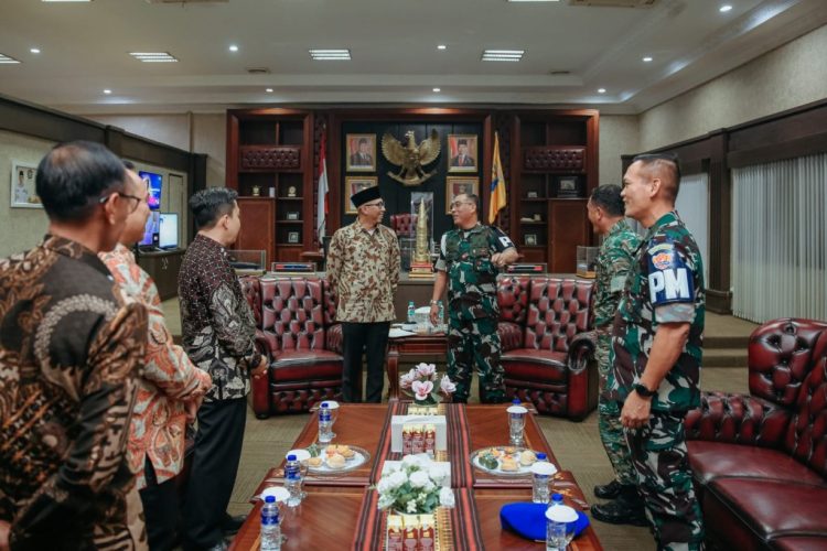 Gubernur Rahmat Mirzani Djausal Resmi Jadi Warga Kehormatan Korps Polisi Militer TNI AD, Hibahkan Tanah untuk Markas Baru Denpom II/3
