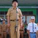 Upacara Bendera SMA Negeri 1 Kebun Tebu Penuh Haru, Kepala Sekolah Supriantoro Resmi Purna Tugas