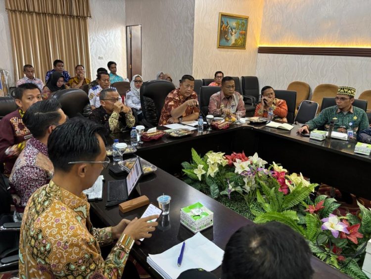 Wabup Agus Suranto Dorong Percepatan Program Pengentasan Kemiskinan di Tanggamus, Target Satu Digit 2026