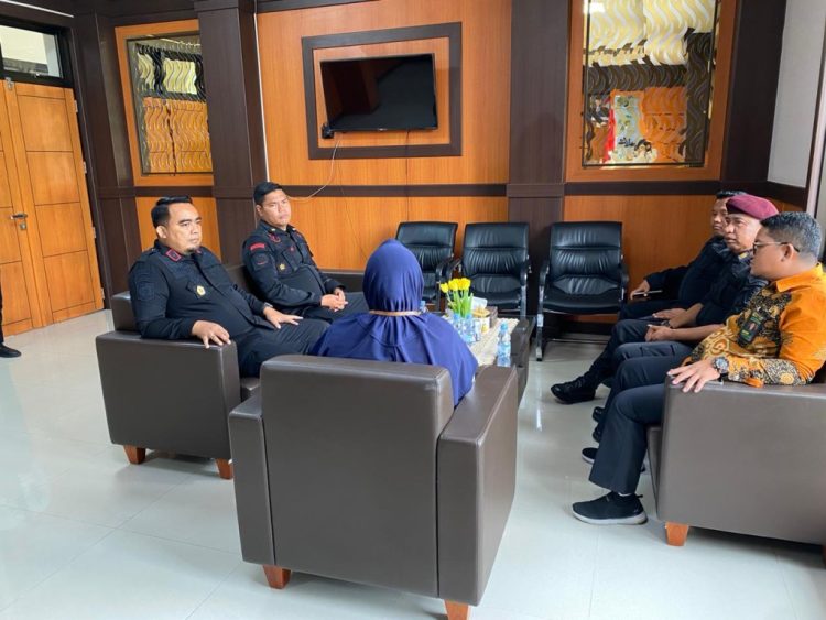 Kalapas Dharmasraya Gelar Kunjungan Strategis ke Pengadilan Negeri Pulau Punjung, Sinergi Layanan Hukum Diperkuat