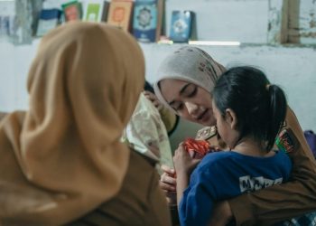 Wagub Jihan Turun Tangan! Kasus Ibu Rantai Anak di Mesuji Ungkap Kisah Pilu Kemiskinan dan Kesehatan