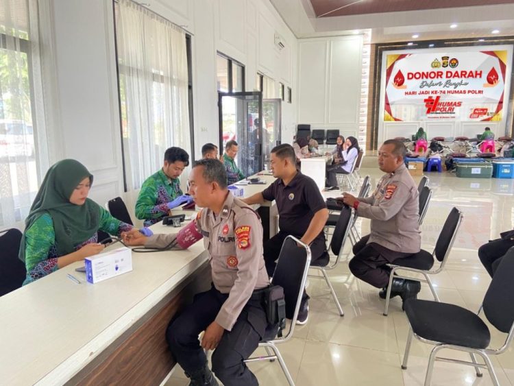 Sambut HUT Humas Polri ke-74, Polres Pesawaran Gelar Donor Darah: Bukti Nyata Polisi Humanis Peduli Sesama