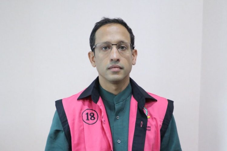 Nadiem Makarim Minta Doa: Kasus Dilimpahkan, Warga Langsung Siapkan “Doa Apa Nih?”