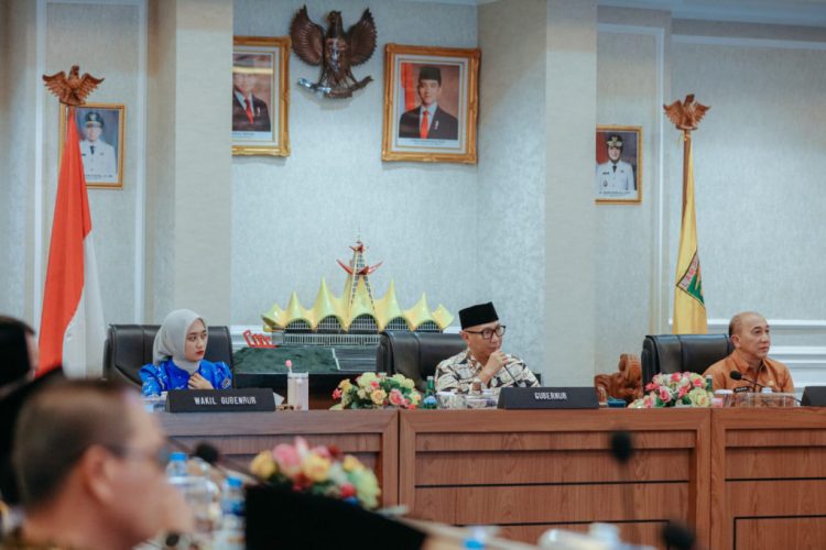 Gubernur Lampung Rahmat Mirzani Djausal Tegaskan Pergub Tata Kelola Ubi Kayu Mulai Berlaku 10 November 2025