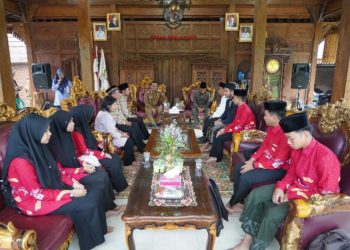 Pringsewu Lepas Kafilah MTQ Provinsi Lampung ke-52, Bupati Riyanto Pamungkas Beri Pesan Khusus