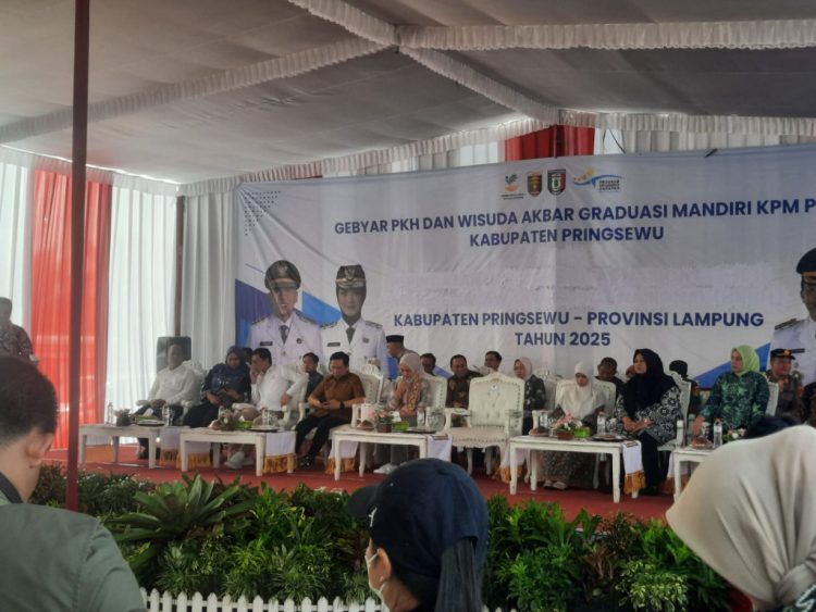 Graduasi Mandiri PKH Pringsewu Dorong Kemandirian Keluarga